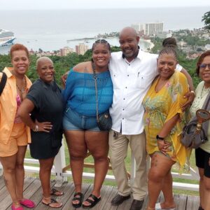Dunn’s River Falls and Ocho Rios Sightseeing with Shopping