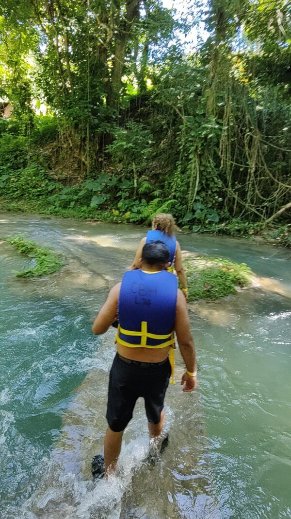 Private Transport to River Tubing or Rafting and Blue Hole Combo - Image 8